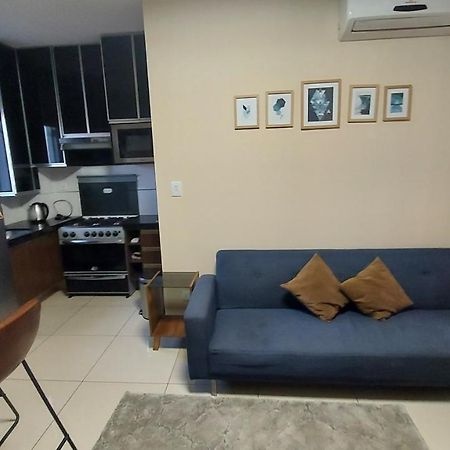 Hermoso Y Unico Apartamento Moderno, En Pleno Centro De Santa Cruz, Con Netflix Wi-Fi De 60 Mb, Estacionamiento Gratis Y Ac En Todos Los Ambientes Santa Cruz de La Sierra Exterior foto