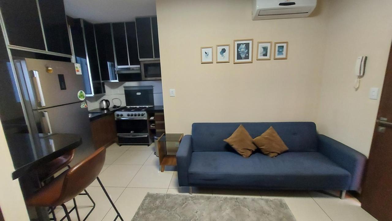 Hermoso Y Unico Apartamento Moderno, En Pleno Centro De Santa Cruz, Con Netflix Wi-Fi De 60 Mb, Estacionamiento Gratis Y Ac En Todos Los Ambientes Santa Cruz de La Sierra Exterior foto