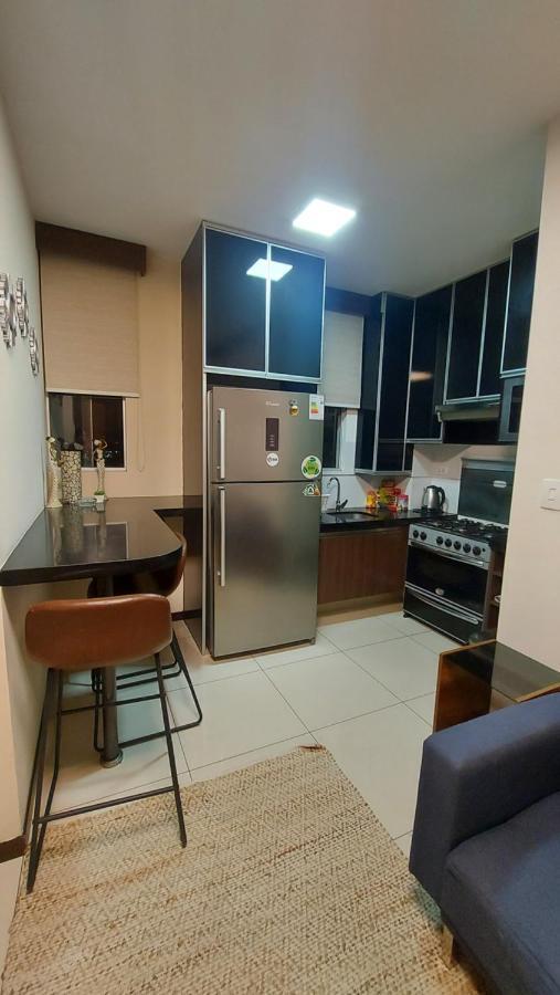 Hermoso Y Unico Apartamento Moderno, En Pleno Centro De Santa Cruz, Con Netflix Wi-Fi De 60 Mb, Estacionamiento Gratis Y Ac En Todos Los Ambientes Santa Cruz de La Sierra Exterior foto