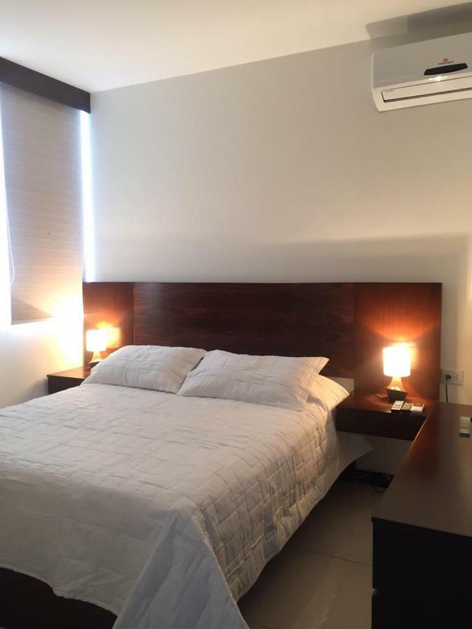 Hermoso Y Unico Apartamento Moderno, En Pleno Centro De Santa Cruz, Con Netflix Wi-Fi De 60 Mb, Estacionamiento Gratis Y Ac En Todos Los Ambientes Santa Cruz de La Sierra Exterior foto