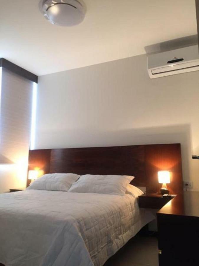 Hermoso Y Unico Apartamento Moderno, En Pleno Centro De Santa Cruz, Con Netflix Wi-Fi De 60 Mb, Estacionamiento Gratis Y Ac En Todos Los Ambientes Santa Cruz de La Sierra Exterior foto